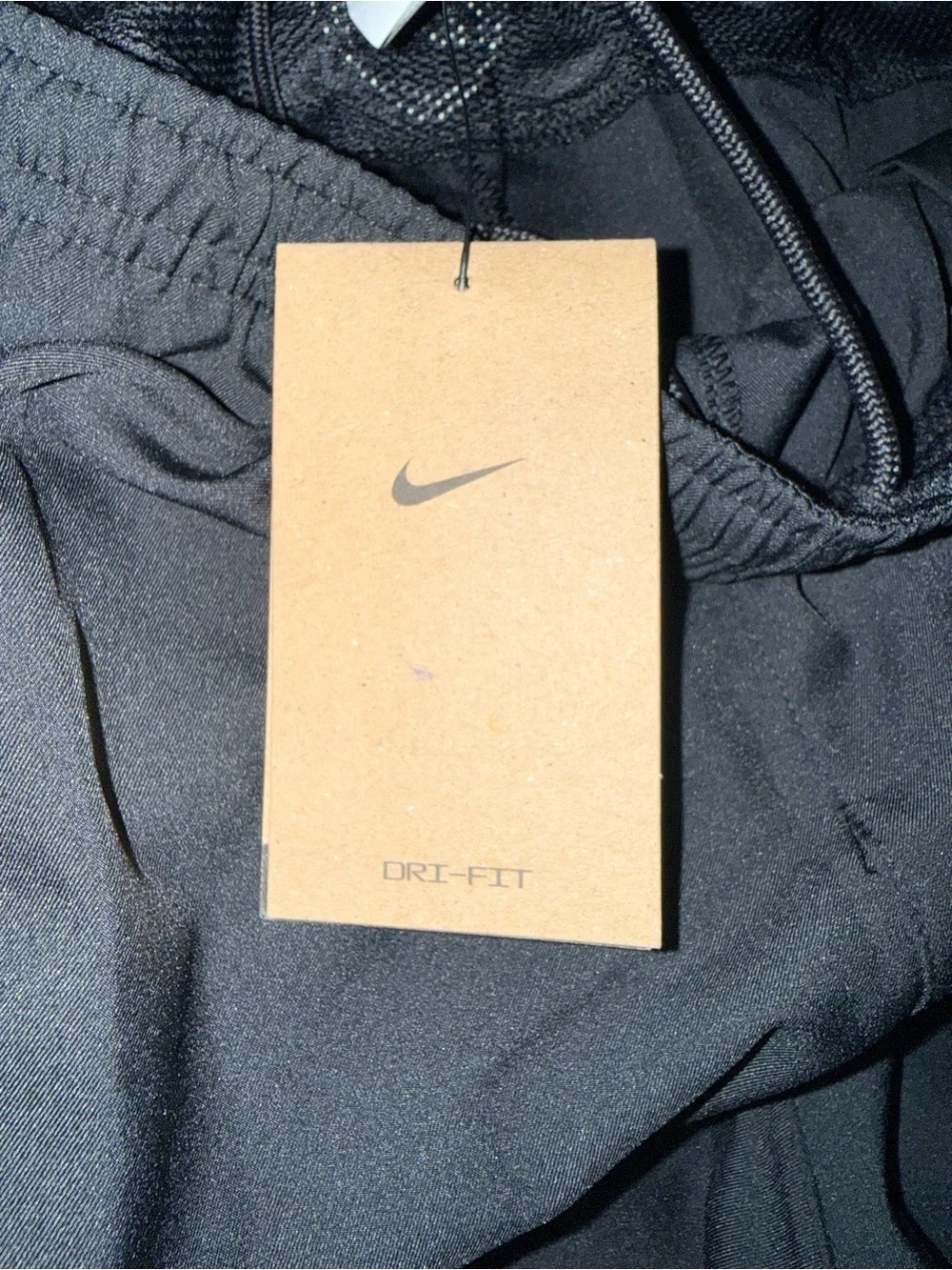 Nike men’s black